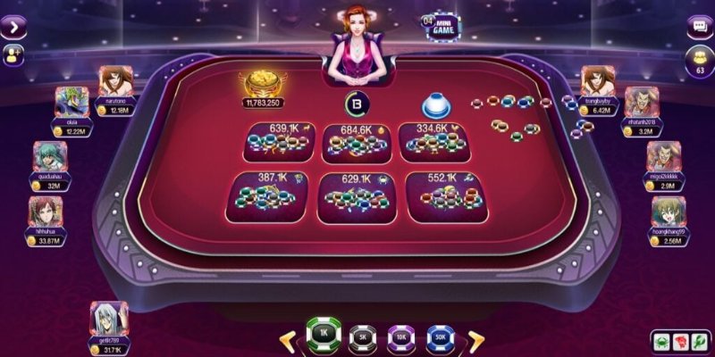 Liêng thu hút đông đảo người tham gia